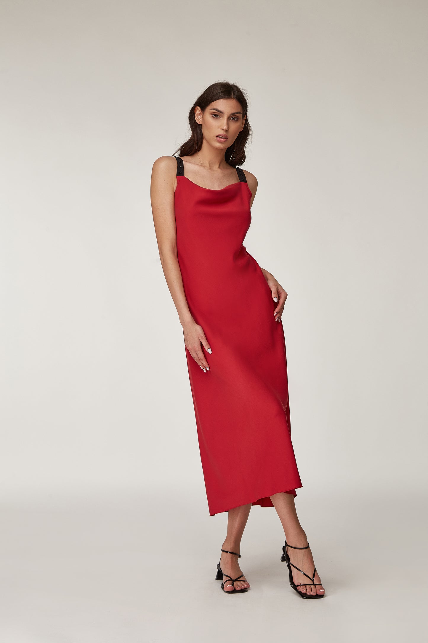 Red Silk Elegance: Summer Chic Ensemble