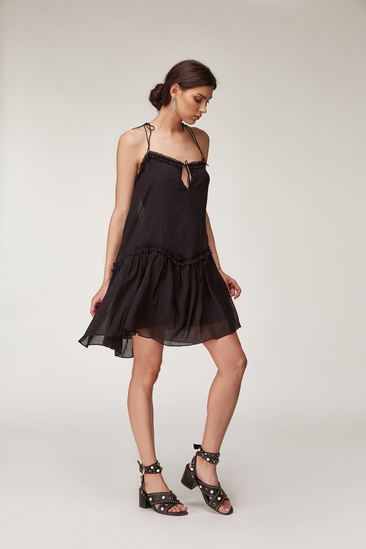 Black Silk Charm: Summer Date Ensemble